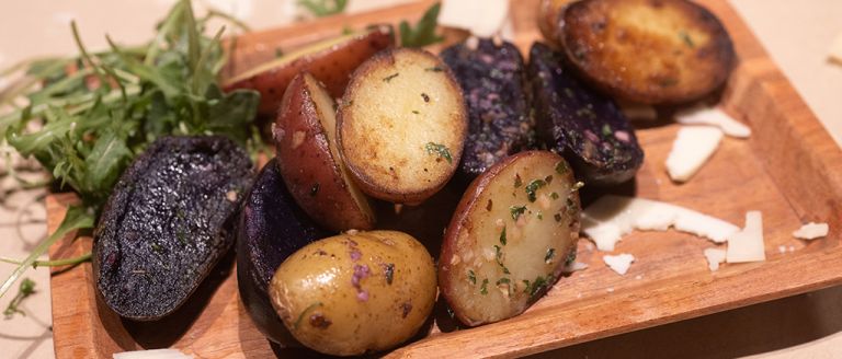 roasted garlic potatoes